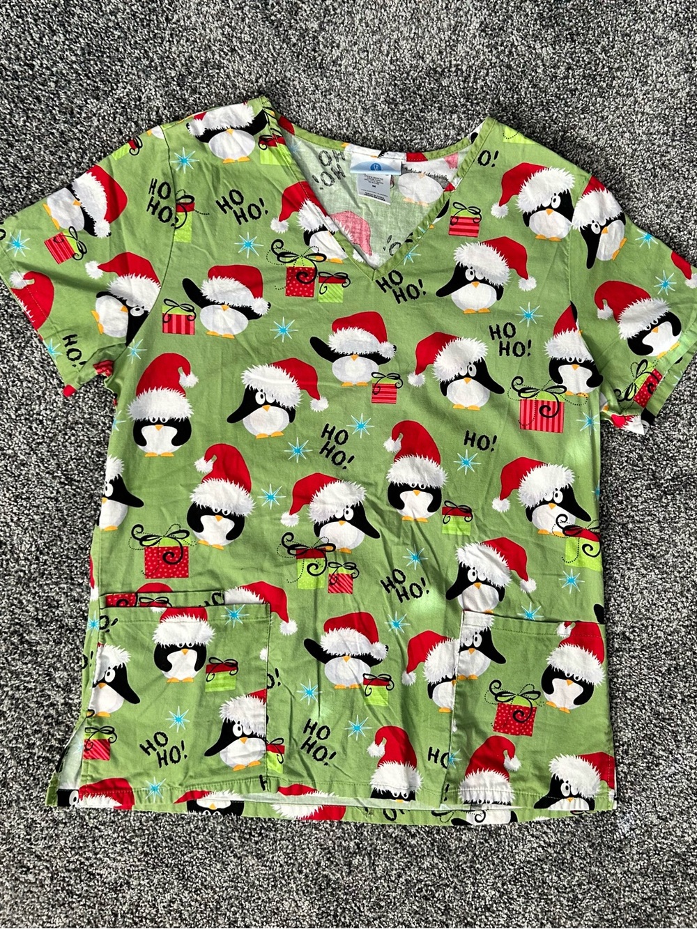 SB Scrubs Women’s Green Penguin Holiday Christmas Scrubs Top with Red HatAccents